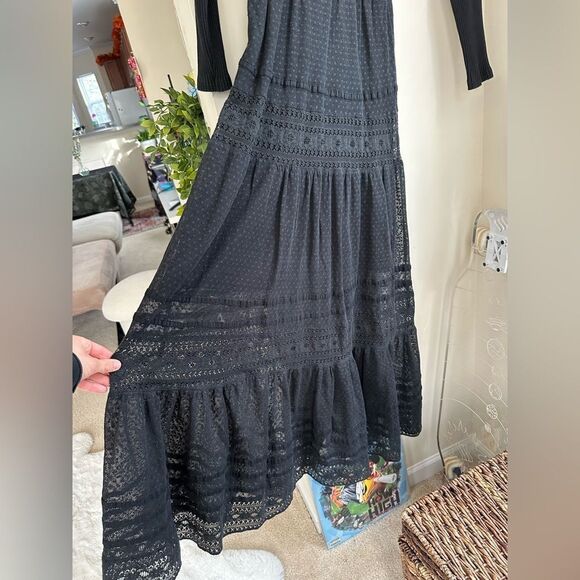 Free People Earth Angel Maxi Long-sleeve Ribbed
Dress black lace (witchy/goth) - Picture 11 of 15